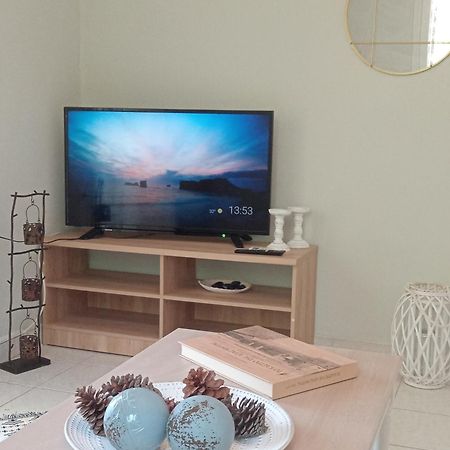 Pine House II Apartment Frinion Luaran gambar